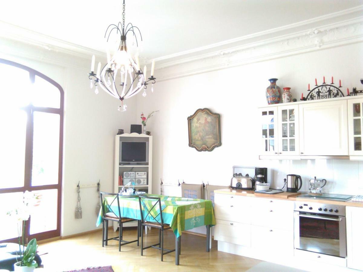 Ferienwohnung Villa Fiedler ドレスデン エクステリア 写真